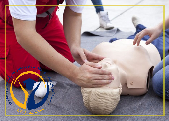 m/دوره آموزش امدادگر اورژانس